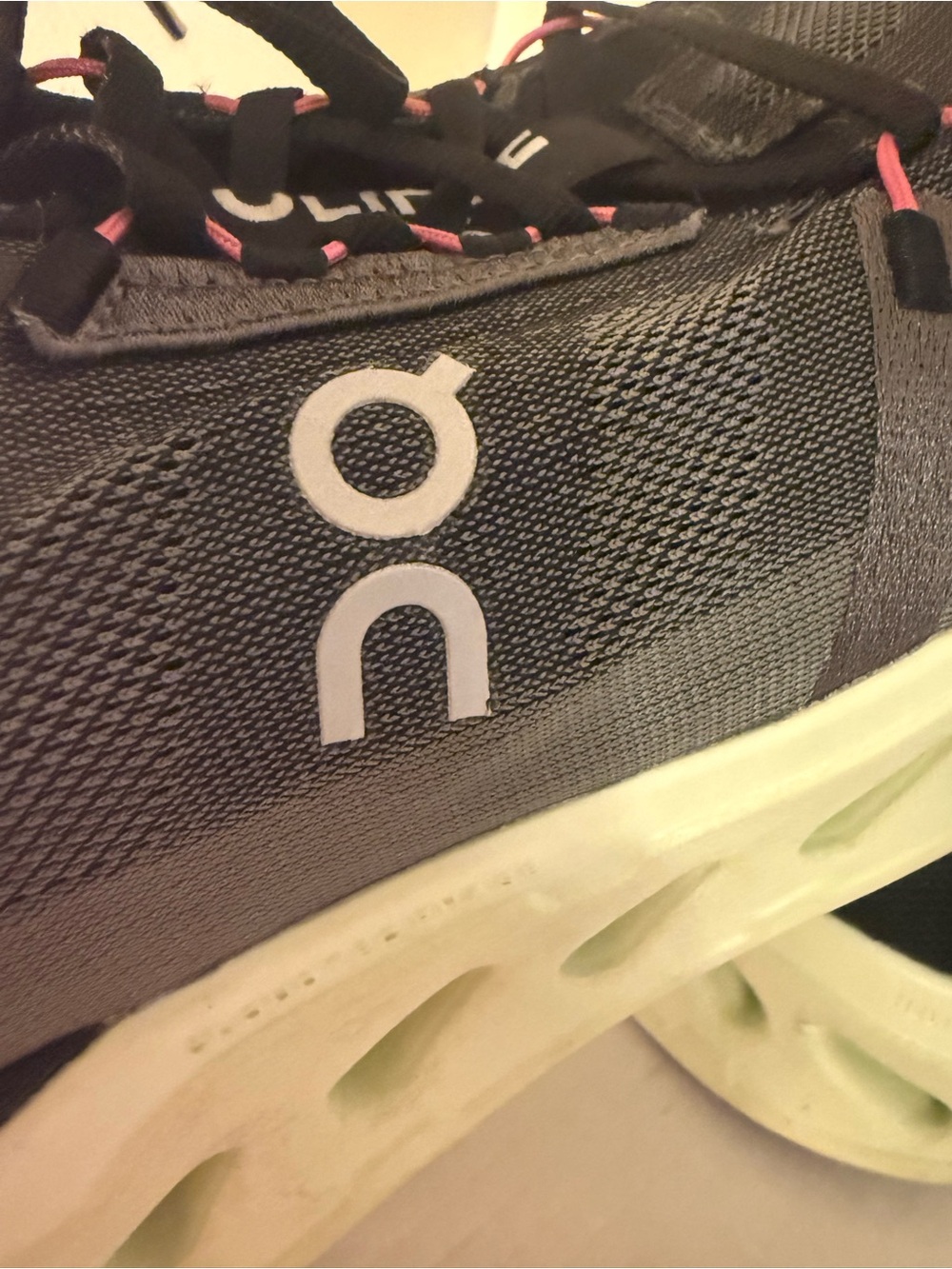 On Running Black Running Shoes with Light Green Sole - Picture 9 of 11